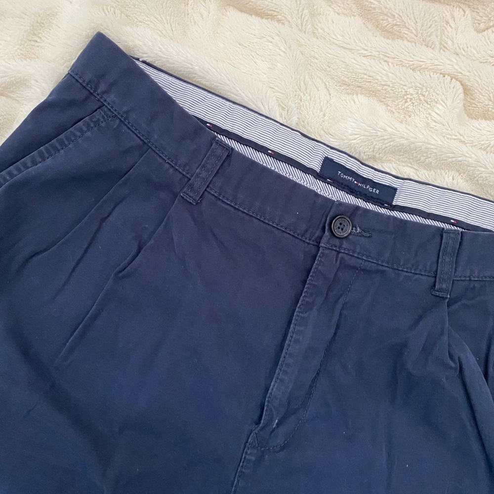 Tommy Hilfiger chino bermuda navy shorts - Picture 5 of 6